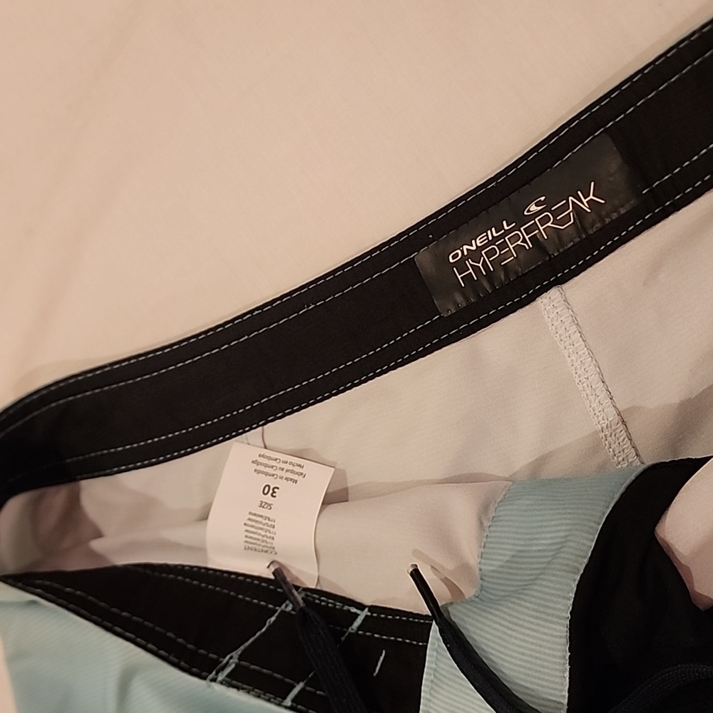 Lot Of Three! Like New! O'neil, Volcom And Hurley… - image 5